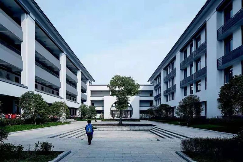 學校該有的樣子,打卡輕鋼網(wǎng)紅基地,“新中式”學校建筑(圖12) 睿婕輕鋼別墅