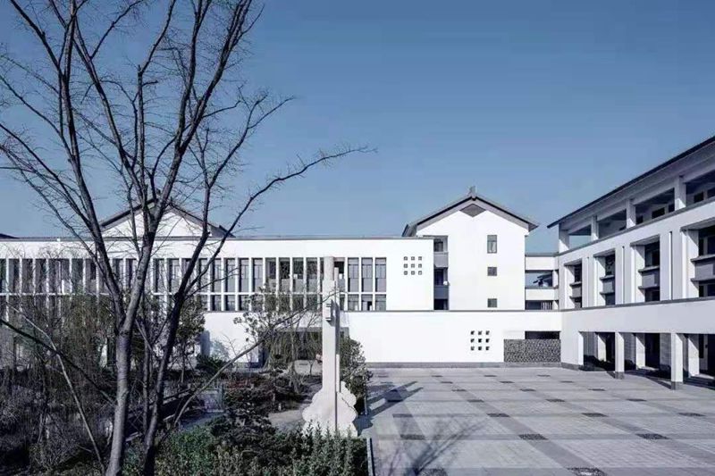 學校該有的樣子,打卡輕鋼網(wǎng)紅基地,“新中式”學校建筑(圖16) 睿婕輕鋼別墅