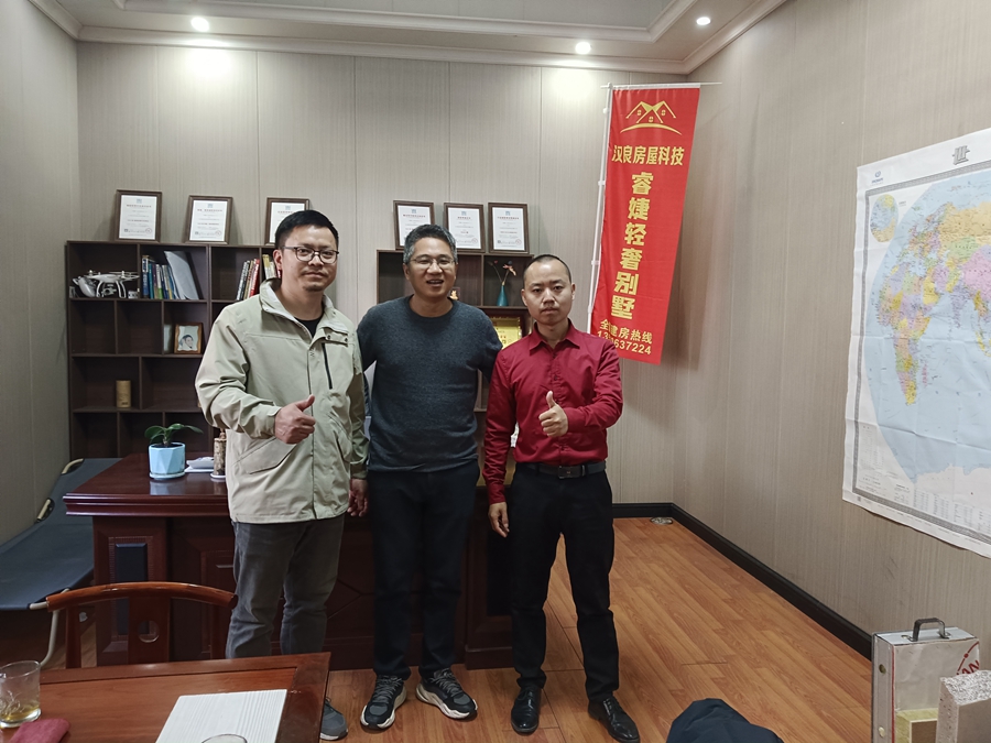 徐總率隊考察,睿婕工廠成為沙特輕鋼別墅項目首選供應商!
